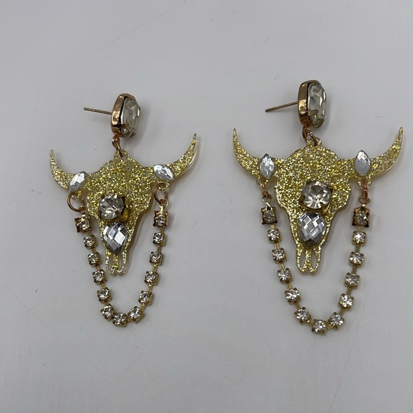 Bling Cow Head Vintage Earrings – Rhinestone Statement Piece. - Picture 7 of 7